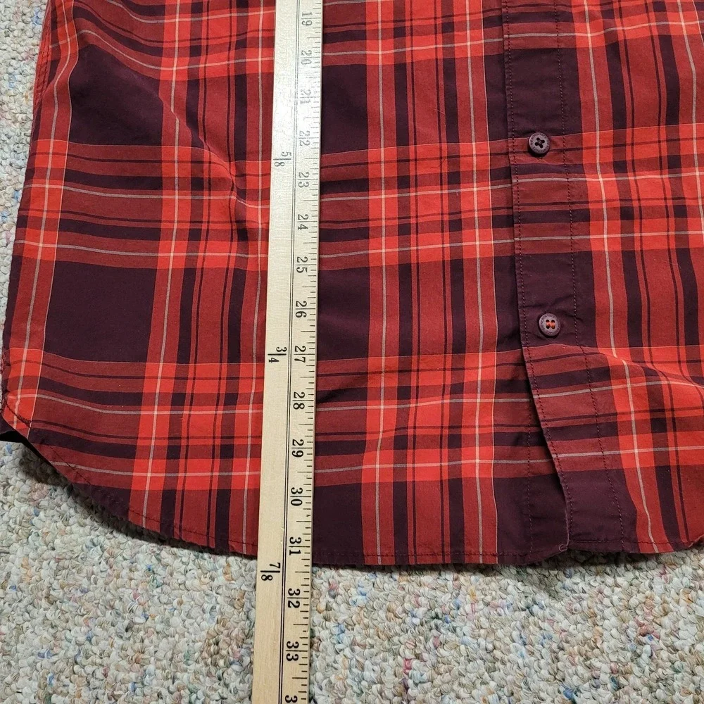 The North Face Shirt Mens XL Red Plaid‎ Button Up Vented Roll Tab Hiking Camping